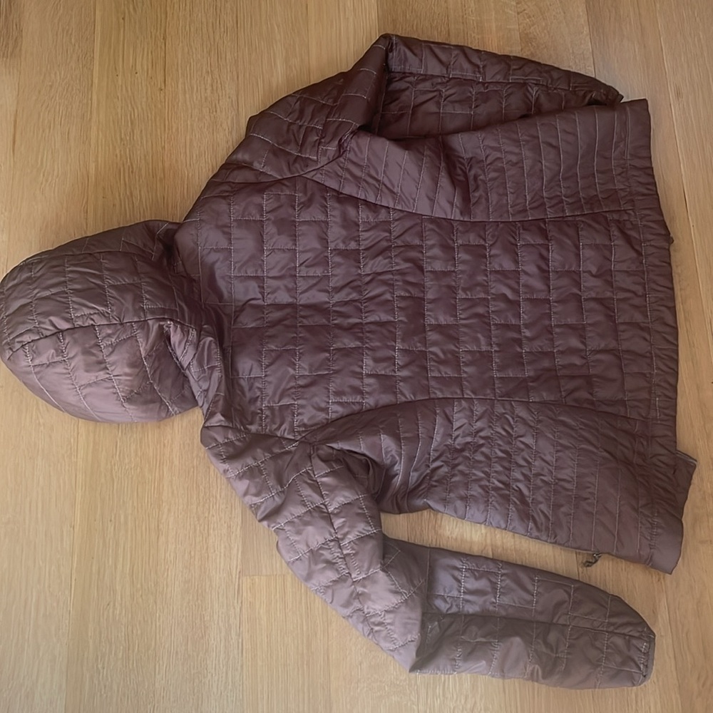 Patagonia Women's Nano Puff Hoody - Picture 4 of 12